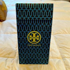 Tory Burch shopping bag for shoe box